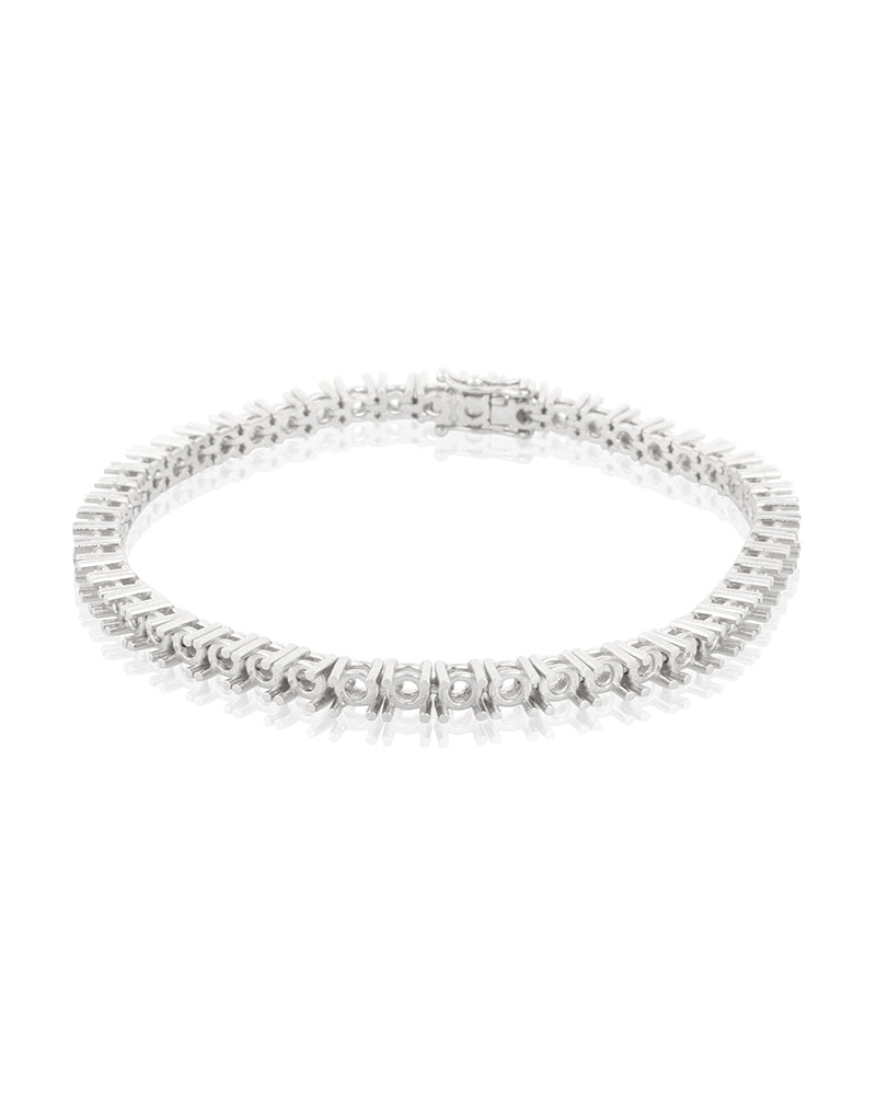 18K White Gold Tennis Bracelet 18Cm Long For 13-15Pt Round Stones