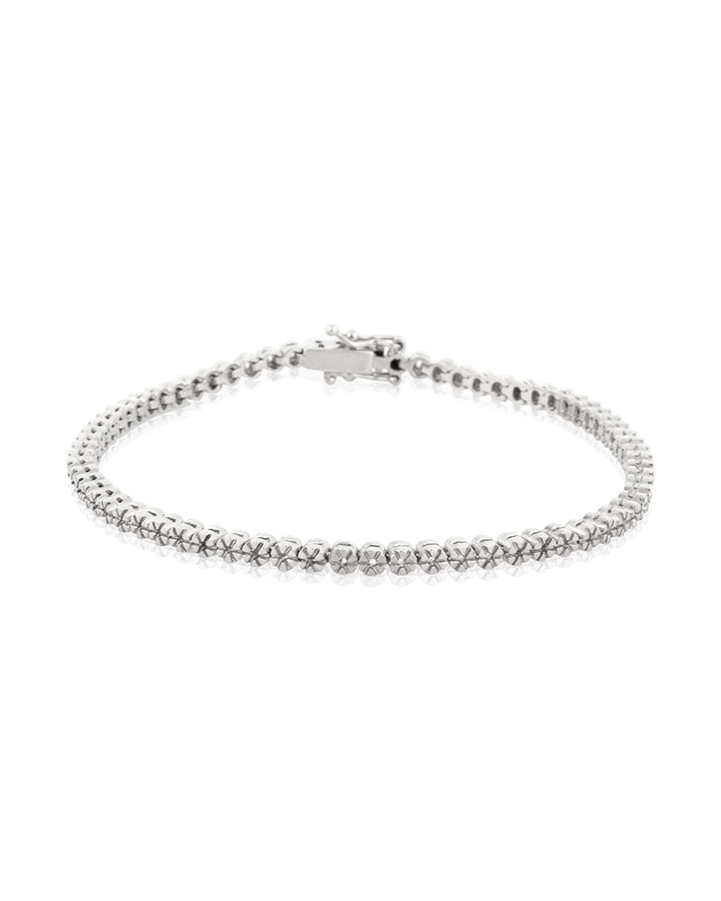 18K White Gold Flower 2/3Pt Tennis Bracelet 18Cm